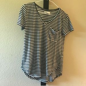 striped v-neck t-shirt